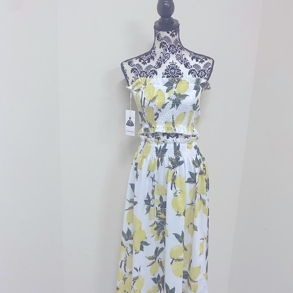 Angashion Women's Floral Lemon Print Crop Top Maxi Skirt